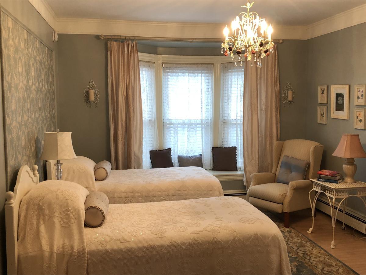 Penley House Bed & Breakfast Auburn Exteriör bild