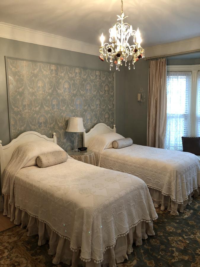 Penley House Bed & Breakfast Auburn Exteriör bild